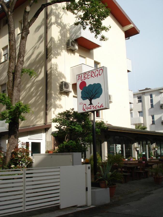 La Quercia Hotel Lignano Sabbiadoro Luaran gambar